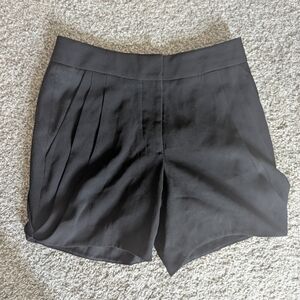 Wilfred Pleated HR shorts